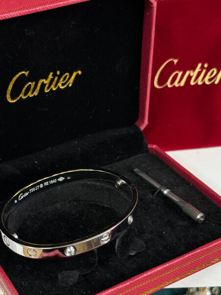 Браслет Love Cartier